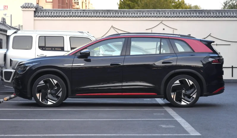 
								Volkswagen ID.6 X full									